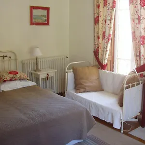 Bed & Breakfast Castel De La Pique